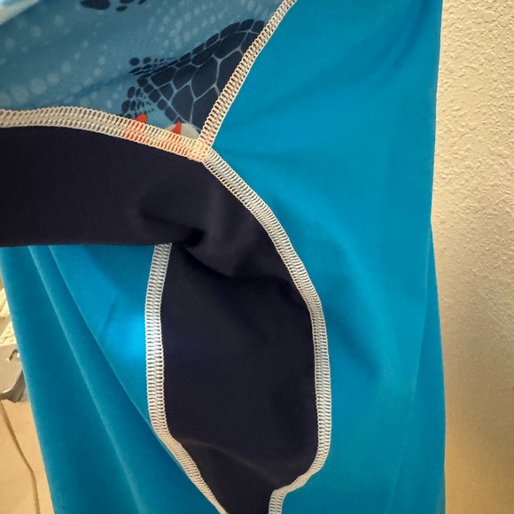 Stream2sea pullover UPF 50+ Swin shirt Women size L - Picture 3 of 11